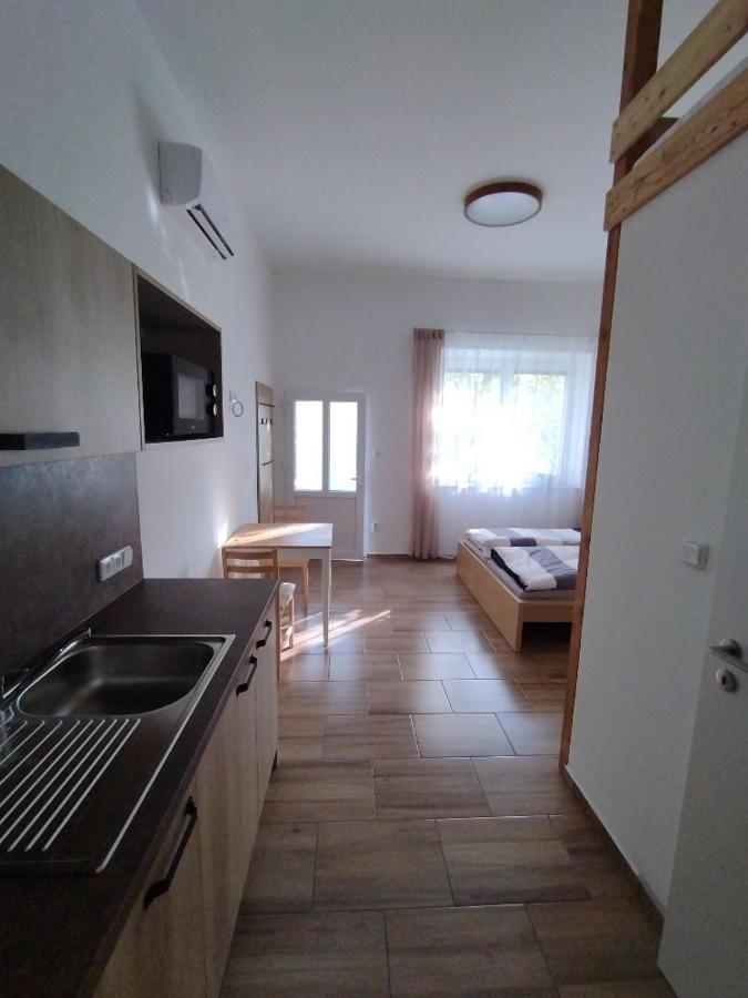 Ubytovani Zahrada Velké Pavlovice Exterior foto